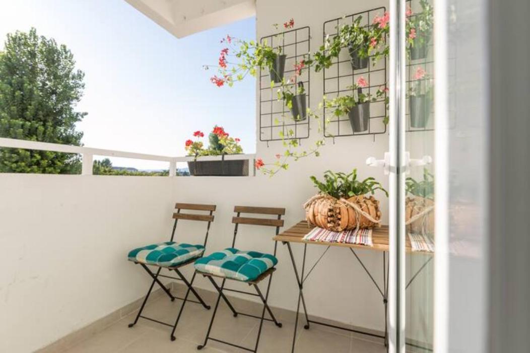 New Studio Apartment Sun With Free Parking ザグレブ エクステリア 写真