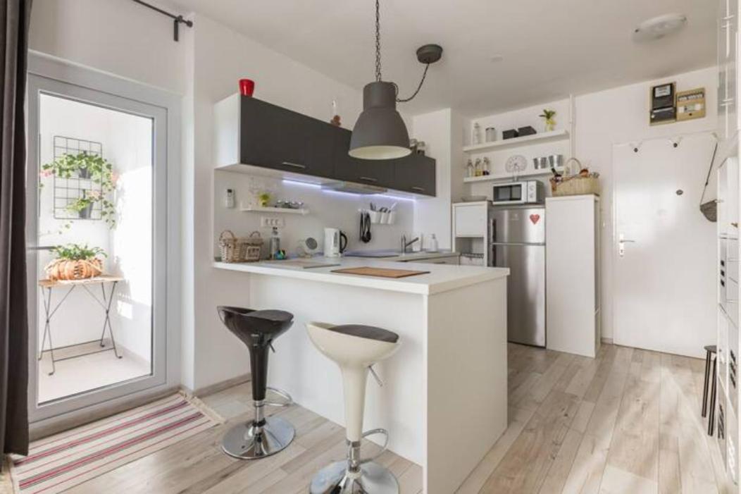 New Studio Apartment Sun With Free Parking ザグレブ エクステリア 写真