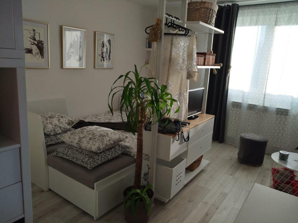 New Studio Apartment Sun With Free Parking ザグレブ エクステリア 写真